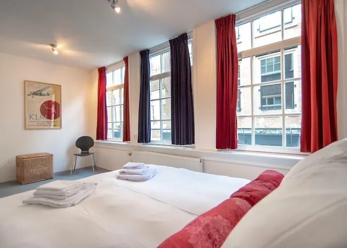 Here's Lucy * Ámsterdam