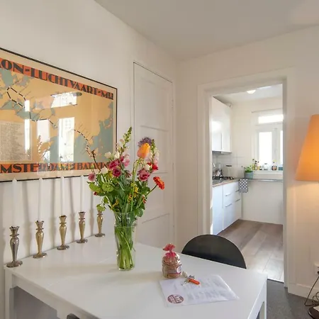 Here's Lucy * アムステルダム