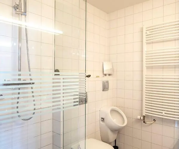 Apartment Here's Lucy *